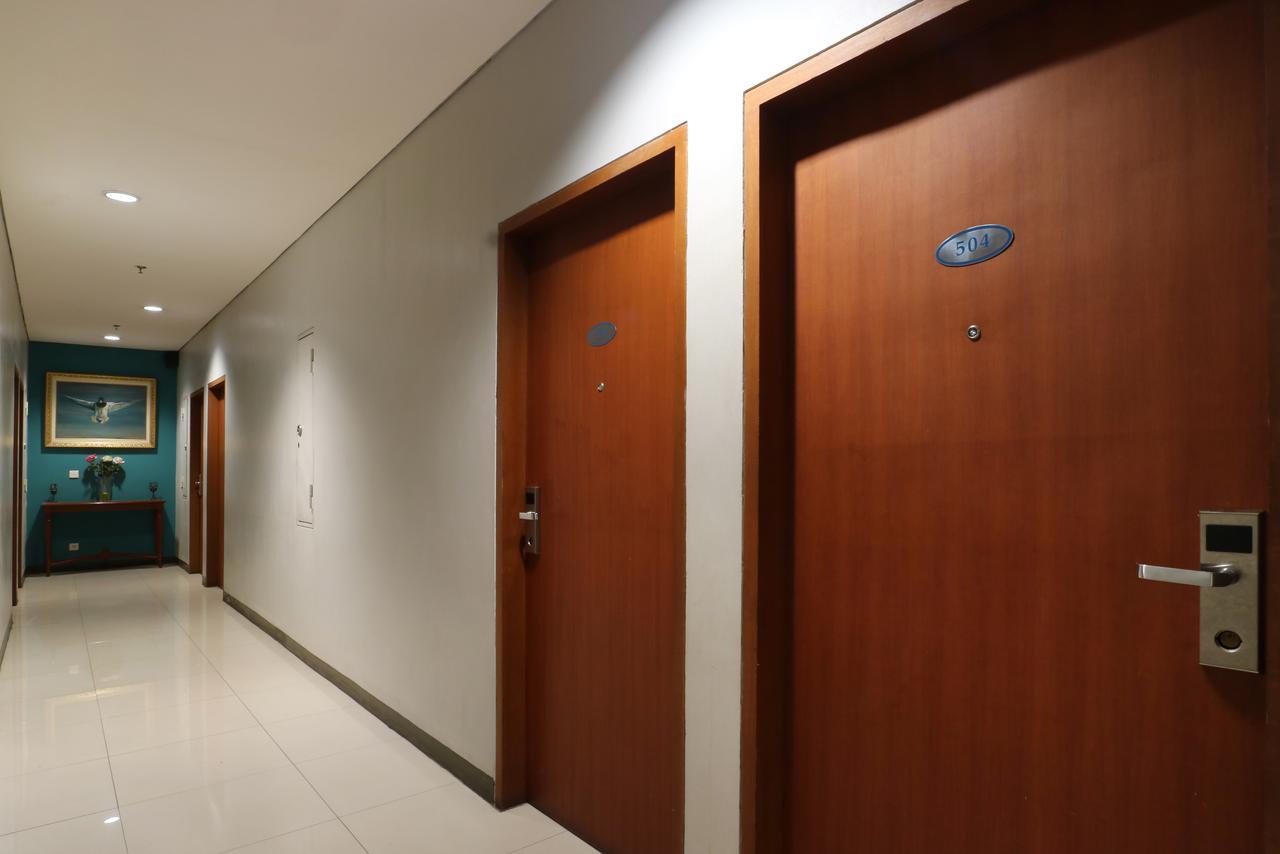 Hotel Blue Pacific ジャカルタ エクステリア 写真
